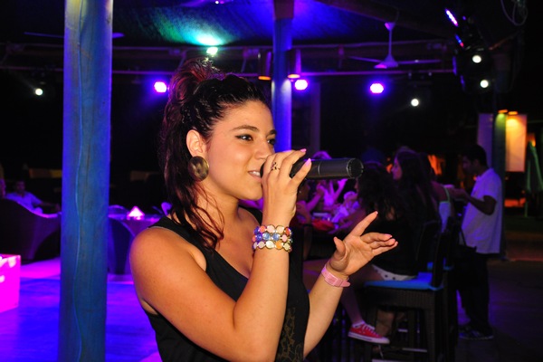 Karaoke Battles at Edde Sands